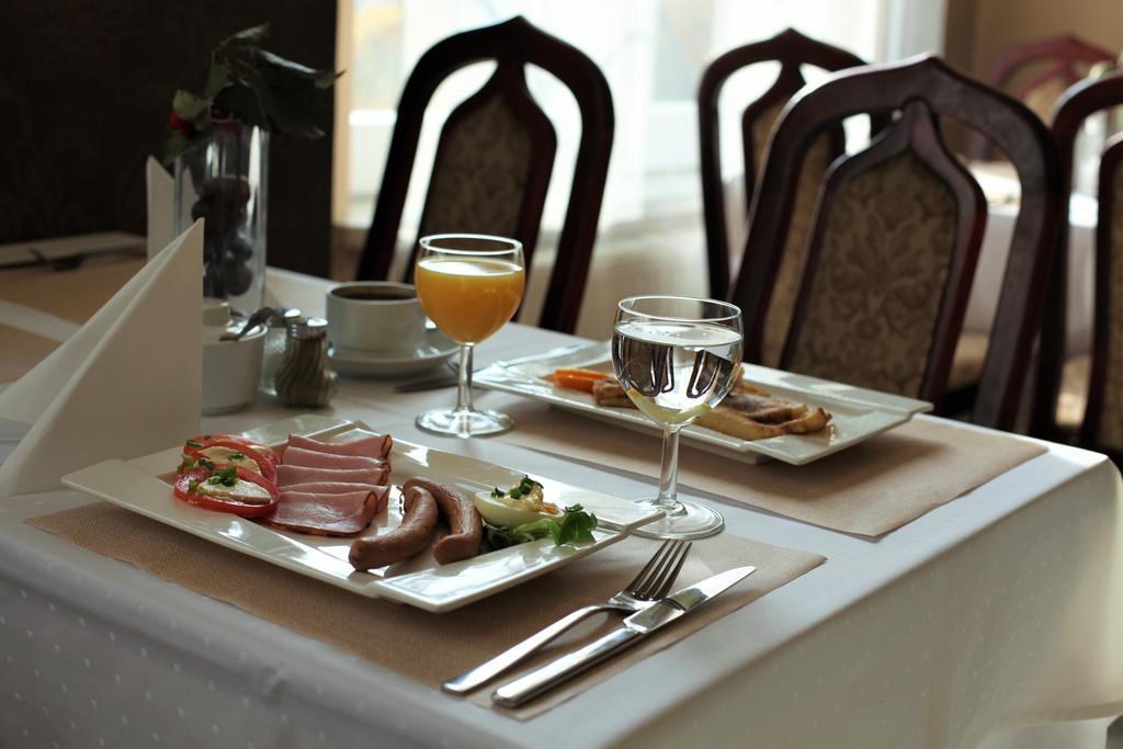 Hotel u Michalika Pszczyna Buitenkant foto